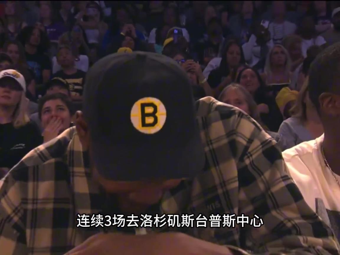 KD凡心大動？連續(xù)三場盯梢火花隊皮衣布林克庫里‘準(zhǔn)妹夫’上線？